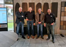 De mannen van Van der Drift Meubelen. De meubelproducent maakt al meer dan 80 jaar wooncollecties voor de vakhandel. Ruim 30 ervaren houtbewerkers en ontwerpers werken met Europees eiken vanuit Schaijk.